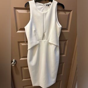 Gianni Bini Women’s White Wedding/Cocktail Dress-XL